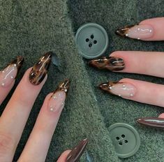 Nails Turtle Shell, Toirtoshell Nails, Tortoise Nail Art, Tortoise Nail, Tortoiseshell Nails, Tortoise Nails, Tortoise Shell Nails, Animal Nail Art, Hello Nails