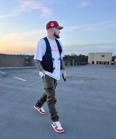 Air Jordan 1 Chicago Outfit Men, Jordan 1 Chicago Outfit Men, Jordan 6 Outfit Men, Black Men Casual Style, Jordan 1 Outfit Men, Flannel Streetwear, Jordan 1 Outfit, Chicago Outfit, Black Men Fashion Casual