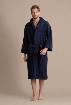 Men's Robes - www.towelnrobe.com Men's Robes Nordstrom, Men's Robes L.l.bean, Mens Spa Robes, Terrycloth Robe, Bathrobe Men, Men's Robes, Hooded Robe, Mens Fashion Blog, Mens Style Guide