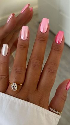 2 Color Manicure Ideas, Money Nails Designs, Old Money Nails, Money Nails, Mani Ideas, Nagellack Trends, Pink Gel Nails, Fancy Nails Designs, Summery Nails