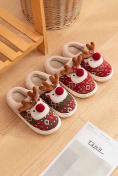 Stay cozy and festive this holiday season with our Fiery Red Christmas Cartoon Reindeer Plush Home Slippers. Made with soft and plush material, these slippers feature a fun and playful reindeer design. Perfect for lounging at home or gifting to a loved one. Size Chart (CM) Sizes Foot Length 6(37) 23.5 7(38) 24.5 8(39) 24.5 8.5(40) 25.5 9.5(41) 25.5 Size Chart (INCH) Sizes Foot Length 6(37) 9.3 7(38) 9.6 8(39) 9.6 8.5(40) 10.0 9.5(41) 10.0 Dark Green Christmas, Reindeer Plush, Cartoon Reindeer, Christmas Cartoon, Christmas Color, Winter Slippers, Home Slippers, Christmas Cartoons, Fiery Red