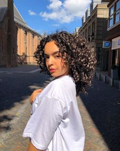 What's your secret on styling your hair? Share with us ➿ www.curlhairstyle.com Follow👉 @curlhairstyle Tag us to get featured 📸 @y.aasmine ⠀ Styling Your Hair, Bad Haircut, Big Curls, Hair Girls, Glossy Hair, Haircut Inspiration, Curly Hair Inspiration, Curly Hair Cuts