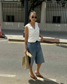 Minimal Look, Fabulous Clothes, Pinterest Outfits, 가을 패션, Sleeveless Vest, Looks Style, Outfits Summer, Summer 2024