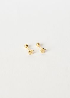 Sweeten your look with these delicate gold studs, which can be worn independently or paired with any of our earrings for a charming combination. Simple, yet stunning. Material: 18K gold plated over 100% 925 Sterling Silver Type: Stud earring with back Hypoallergenic • Nickel-free • For sensitive ears Size specifications: Flower ≈ 4mm Dainty Gold Hypoallergenic Plug Earrings, Gold Flower Earrings In 14k Gold, Dainty Hypoallergenic Yellow Gold Piercings, Gold Flower 14k Gold Pierced Earrings, Dainty Yellow Gold Pierced Flower Earrings, Dainty 14k Gold-filled Piercings, Dainty Yellow Gold Flower Earrings, Dainty Gold Tarnish-resistant Piercings, Dainty Gold-plated Piercings