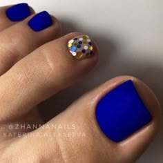 Toe Nail Designs To Keep Up With Trends ★ Pedicure Colors, Confetti Nails, Nagellack Trends, Pedicure Designs, Blue Nail