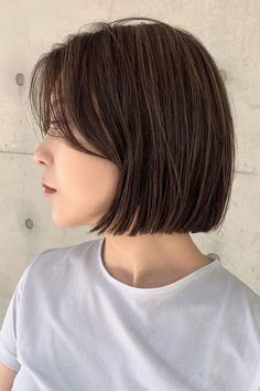 Short Straight Hair With Side Bangs, Short Bob Side Bangs, Short Bob With Side Bangs, Bob With Side Bangs, Korean Short Hair, Chin Length Hair, Asian Short Hair