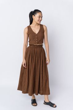 Antique brown pull-on skirt – World of Crow Brown Gathered Flared Maxi Skirt, Brown Flared Gathered Skirt, Brown Flared Gathered Skirt Bottoms, Relaxed Cotton Maxi Skirt With Gathered Waist, Cotton Maxi Skirt With Gathered Waist, Cotton Flared Skirt With Gathered Waist, Cotton Midi Skirt With Gathered Waist, Brown Cotton Full Skirt, Cotton Brown Maxi Skirt For Spring