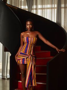 This beautiful maxi dress is a must-have for any occasion. The chic open-back design is sure to elevate any look. This dress is the perfect length for casual wear. Nigerian Outfits, Nigerian Dress, Nigerian Lace Styles Dress, Kente Dress, Mini Wrap Skirt, Mobile Display, African Inspired Clothing, Beautiful Maxi Dresses, Mini Wrap