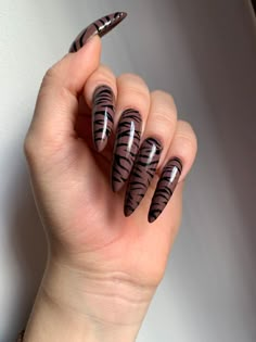 Nails In Pink, Hottest Nail Trends, Long Almond Nails, Black Nails With Glitter, Long Square Nails, Color For Nails, Zebra Nails, Long Almond, Winter Nails Acrylic