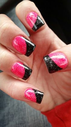 Valentine’s Day Black Nails, Pink And Black Sparkle Nails, Black With Pink Nails, Pink Nails With Black Tips, Pink And Black Nail Ideas, Black And Pink Nail Designs, Pink And Black Nail Art