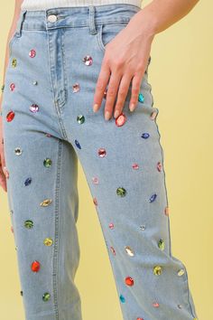 Make a statement in these multicolor embellished jeans, featuring bright bold large rhinestone colorful gems on a class mid waist design. Perfect for a unique and eye catching look. Stretchy Diamond Jeans Outfit, Fun Pants Jeans, Cute Bold Outfits, Colorful Printed Jeans, Colorfull Jeans, Half Bleached Jeans, Wonderly Jeans, Rhinestoned Things, Fun Colorful Outfits