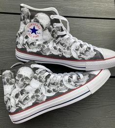 Cool Skulls Custom converse high top sneakers! PLEASE CHECK SIZE CAREFULLY AND IF YOU ARE NOT SURE PLEASE MESSAGE TO CONFIRM ADULT US SIZES ARE US WOMENS IMAGES CAN VARY SLIGHTLY Custom Converse High Tops, Cool Converse, Baskets Converse, Skull Shoes, Goth Shoes, Custom Converse, Swag Shoes, Converse Sneakers, Converse High