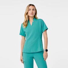 Official FIGS® Scrubs. Ridiculously Soft Scrubs Designed Just For You. Get Free Shipping On Orders $50+! | FIGS Womens Oasis Inala - Slim Scrub Top Figs Scrubs, Lab Coats, Top Graphic Tees, Scrub Pants, Princess Seam, Scrub Tops, Sports Leggings, Contrast Trim, Cuff Sleeves