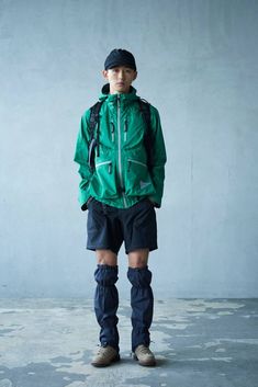 Trekking Outfit Men, Casual Gorpcore, Trekking Outfit, Hiking Style, Techwear Fashion, Outdoor Shop, 일본 패션, Backcountry Camping, Hiking Fashion