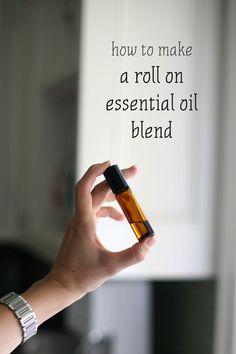 Tutorial and Recipes on how to make a Roll On Essential Oil Blend! //my.life.at.playtime. Terra Essential Oils, Roller Bottle Blends, Essential Oil Roller, Doterra Oils, Diy Essential Oils, Essential Oil Blend