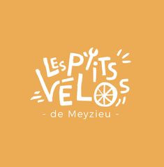 Les P'tits Vélos de Meyzieu - Branding #toplogos #onlinebusiness #branddesign. Logo Association, Logo Communication, Typographie Logo, Beauty Salon Business Cards, Graphisme Design, Kids Logo Design, Beautiful Logos Design, Logo Typo, Online Logo Design