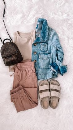 Cute Summer Outfits For Moms, Clothes And Shoes, Target Style, Fall Fashion Outfits, Mom Outfits, Casual Fall Outfits, Spring Summer Outfits, Outfits Casuales