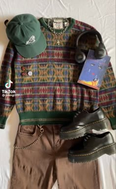 Men Earthy Fashion, Upcycled Clothes For Men, Folk Aesthetic Outfit Men, Artsy Guy Outfits, Fall Vintage Outfits Men, Indie Winter Outfits Men, Casual Earthy Outfits Men, Earthy Fashion Men, Earthy Clothes Men