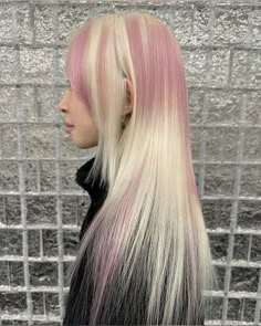 Japanese Hair Dye Ideas, Korean Pink Hair, White Pink Hair, Japanese Hair Color, Light Pink Hair, Haircut And Color