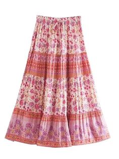 Have you always wanted to add a little of that bohemian feel to your wardrobe? Now's your chance! This maxi length skirt is the perfect skirt for adding some charm to your look. The floral pattern and vintage-inspired colors will make you look like a true bohemian when it comes to boho style. Also, the elastic drawstring waistband makes this skirt sit perfectly on your hips for the perfect fit! Boho maxi skirt Elastic waist Tassel tie around waist Ankle length Cotton material Size (in) S M L Wai Pretty Fairies, Maxi Skirt Summer, Green Woman, Maxi Skirts Summer, Bohemian Style Clothing, Boho Style Outfits, Maxi Skirt Boho, Summer Green, Skirt Summer