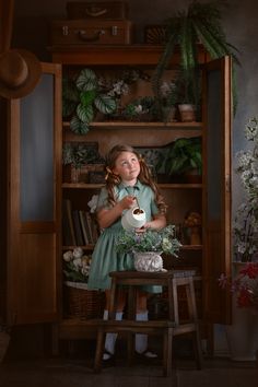 Yalda Night, Photo Room, Kids Adventure, Christmas Photoshoot, Photoshoot Concept, Potting Shed, Mini Session, Mother’s Day, Christmas