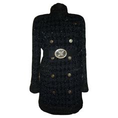 Boutique price over 14,000$ Rarest luxurious Chanel black lesage tweed coat with CC buckle belt : from Paris / SHANGHAI Collection, Metiers d'Art - CC logo antique 'coins' buttons - black silk lining Size mark 40 FR. Never worn. Antique Coins, Black Tweed, Tweed Coat, Chanel Black, Cc Logo, Buckle Belt, Black Silk, Shanghai, Belt Buckles