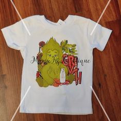 Brand New Without Tags No Rips Or Stains *Smoke Free Home* Toddler Grinch Shirts, Grinch T Shirt, Baby Grinch, Boutique Baby, Baby Boutique, Grinch, Kids Shirts, Shirts Tops, Colorful Shirts