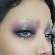 Mermaidcore Makeup, Goth Editorial, Mine Makeup, Makeup Purple, Weird Style, Classy Lifestyle, Selfcare Skincare, Euphoria Makeup, Princess Beauty