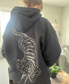 bleach hoodie design Custom Bleach Hoodie, Bleach Hoodie Designs Diy, Bleached Hoodie Diy, Bleach Art Hoodie, Simple Hoodie Design, Bleach Hoodie Designs, Bleach Drawing On Clothes, Diy Hoodie Design, Bleached Crewneck