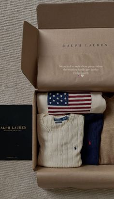 Vanilla Clothes, Visual Wishlist, Navy Aesthetic, Impress Your Crush, Ralph Lauren Aesthetic, Skandinavian Fashion, Super Rich Kids, Old Money Style, Rich Kids