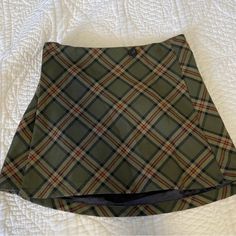 Perfect Condition, Never Used, Sold Out On Unif Unif Skirt, Unif Clothing, Thrift Manifest, Aria Montgomery Style, Thrift Board, Long Plaid Skirt, Green Plaid Skirt, Aria Montgomery, Fashion Bug