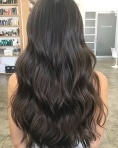 Blended Long Layers, Cool Tone Brown Hair, Dark Brown Hair Extensions, Brown Hair Inspiration, Brown Hair Extensions, Dark Brunette Hair, Brown Hair Inspo, Long Layers, Hair Inspo Color