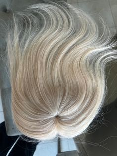 Till style white blonde ice blonde top hair piece for thinning crown Hair Topper Hair Lenghts multiple avaialable Introducing our stunning human hair clip-in topper light weight in a beautiful. Made from high-quality human hair, this topper is designed to perfectly blend in with your natural hair, providing you with a fuller and more voluminous look.  This top hair piece add depth and dimension to your hair, giving you a sun-kissed and radiant look. The clip-in design makes it incredibly easy to Short Hairstyle Party, Grey Hair Topper, Hairstyle Party, Natural Looking Highlights, Best Human Hair Extensions, Ice Blonde, Hair White, Crown Hair, Human Hair Clip Ins