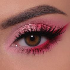 make up Maquillage On Fleek, Pink Eye Makeup, Make Up Inspiration, Smokey Eye Makeup Tutorial, Eye Makeup Pictures, Makijaż Smokey Eye, Eye Makeup Designs