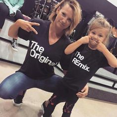 Must have these t-shirts! Daughter Shirts, Mommy Daughter Outfits, Mommy And Me Shirt, Mommy Daughter, Mom Life Shirt, Mommy And Me Outfits, Vinyl Shirts, Thanks For Sharing, Funny Mom Shirts