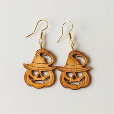 Laser Cut Wood Earrings, Earring Svg, Wood Earring, Laser Cut Earrings, Temporary Tattoo Designs, Scroll Saw Patterns, Halloween Earrings, Le Lot, Pumpkin Halloween