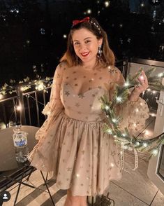 New Years Eve Outfits Midsize, Christmas Outfit Curvy, Cute Chubby Girl, Fat Outfits, Starry Dress, Holiday Outfits Winter, Christmas Outfits Aesthetic, Casual Stylish Outfits, Nicki Minaj Outfits