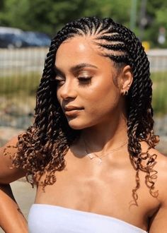 #outfits #ootd #outfitoftheday #outfitidea #streetstyle #streetwear #denimstyle #denimondenim #beanie #fashion #fashioninspiration Easy Holiday Hairstyles, Natural Hair Ponytail, Micro Braids Hairstyles, Hair Braid Patterns, Cornrows Natural Hair, Company Christmas Party