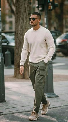 Green Cargo Pants Outfit, Mens Fall Outfits, Mens Casual Outfits Summer, Fall Outfits Men