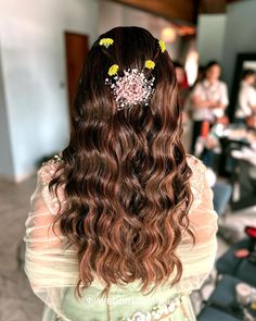 Tap the link attached to rock every celebration with these gorgeous hairstyles!💖