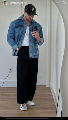 Fashion: #fashion, #style, #outfitinspiration, #beauty Outfit Informal, Denim Shirt Outfit, Classy Street Style, Minimalist Fashion Men, Denim Jacket Outfit, Mens Trendy Outfits, Fresh Outfits, Men Stylish Dress