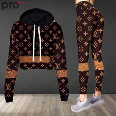 Contact us: contact@profxnz.com if you need assistance - Product information: Louis vuitton golden logo luxury brand clothes leggings and crop top set for womenEach pair of leggings is constructed with 82% polyester, 18% spandex blend.Each all-over printed hoodie is constructed from a premium polyester blend that is ultra-soft and incredibly comfortable.Premium fabric offers unmatched comfort and breathability while remaining strong and durable for everyday use.Features a specialty high definiti Clothes Leggings, Cute Outfits With Leggings, Logo Luxury, Golden Logo, Crop Top Set, Brand Clothes, Crop Top Hoodie, Activewear Fashion, Crop Hoodie