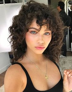 Short Curly Hairstyles For Women, Short Spiky Hairstyles, Curly Lace Wig, Makeup Tip, Curly Hair Women