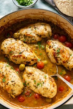 Chicken Provencal Best Seafood Chowder Recipe, Chicken Provencal, French Meals, French Cooking Recipes, Meat Entrees, Sauce Video, Leftover Turkey Soup, Chowder Recipes Seafood, Turkey Soup Recipe