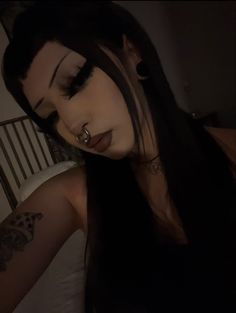 Lowkey Goth Makeup, Romantic Goth Aesthetic Makeup, Gothic Baddie Makeup, Trad Goth Eyeliner Looks, Goth Makeup Tiktok, Baby Bangs, Black Lipstick, Makeup Board