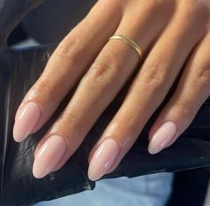 Neutral Nails Heart, Neutral Nail Ideas Classy, Hybrid Gel Nails Ideas, Natural Almond Nails, Elegant Nail Polish, Oval Shaped Nails, Claw Nails, Casual Nails, Nail Jewelry