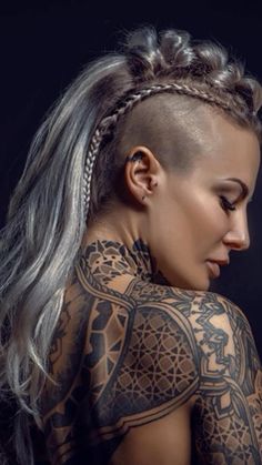 Half Shaved Head Hairstyle, Viking Haircut, Woman With Tattoos, Black Kings, Side Portrait