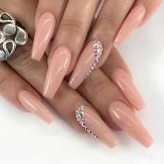 Ongles Beiges, Ballerina Nails Designs, Sculptured Nails, Nude Nail Designs, Shiny Nails, Ballerina Nails, Bling Acrylic Nails