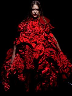 Comme Des Garçons by Mario Sorrenti for Love #13 SS 2015 Natalie Westling, Rei Kawakubo Comme Des Garcons, Sora Choi, Fashion Trend Forecast, Mario Sorrenti, Love Magazine, Alfred Stieglitz, Rei Kawakubo, Trend Forecasting