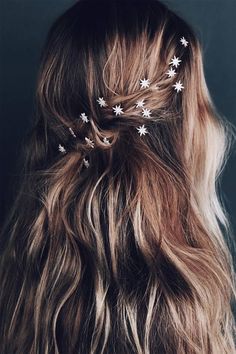 Winter Wedding Hair, Skai Jackson, Eliza Taylor, Wedding Hair Inspiration, Star Hair, Long Wavy Hair, Boho Hairstyles